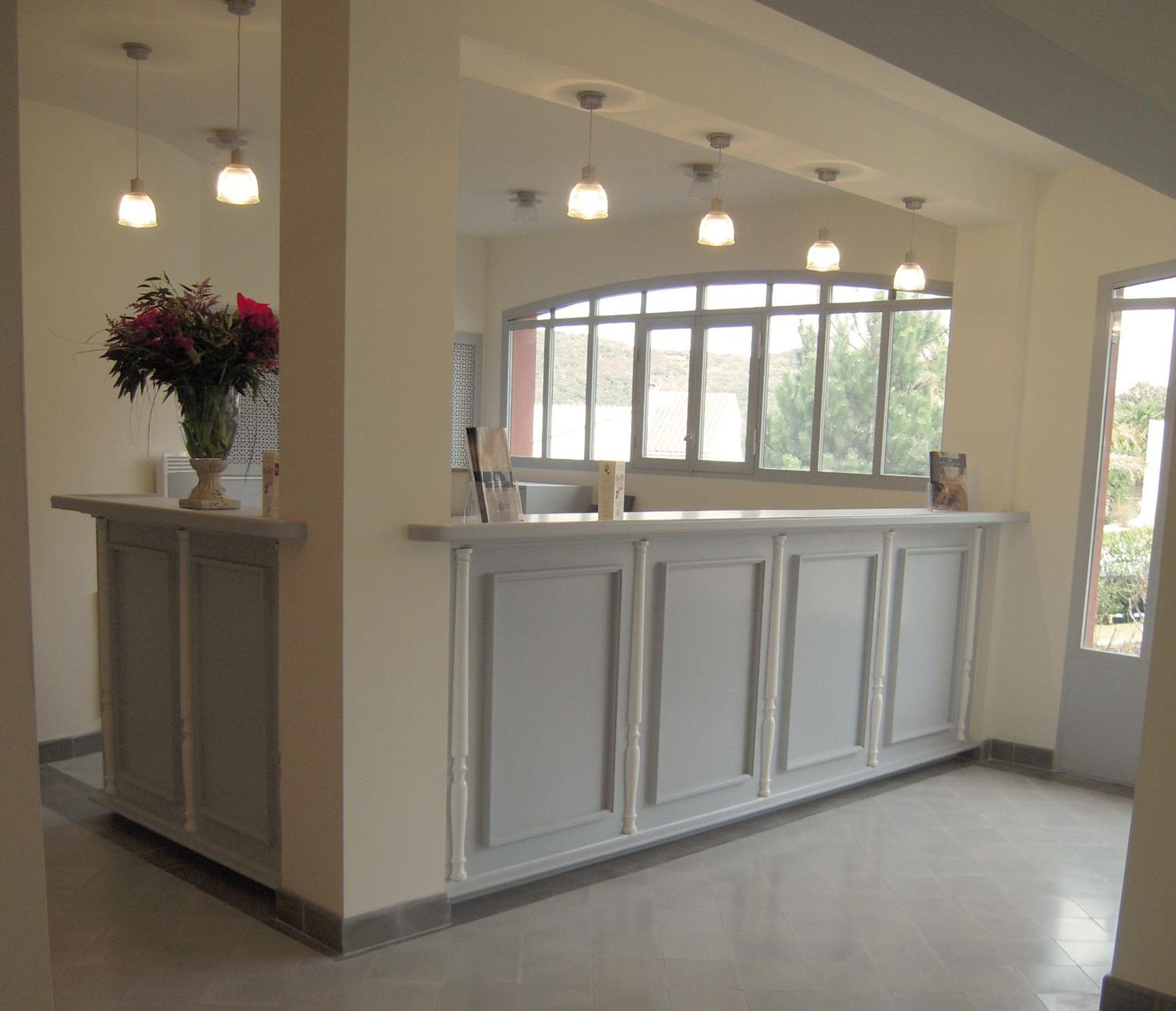 Hotel La Pinède 3*